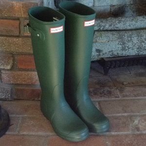 Hunter Original Matte Green Boots
